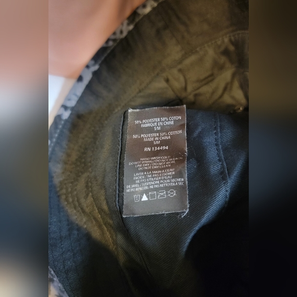 BNWT - No Bad Ideas Bucket Hat Sz S/M - Picture 7 of 8